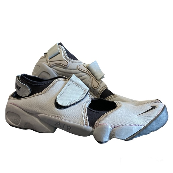 Nike Shoes - Nike Air Rift Breeze Grey Women’s Size 12 Running Rare Open Shoes Sneskers